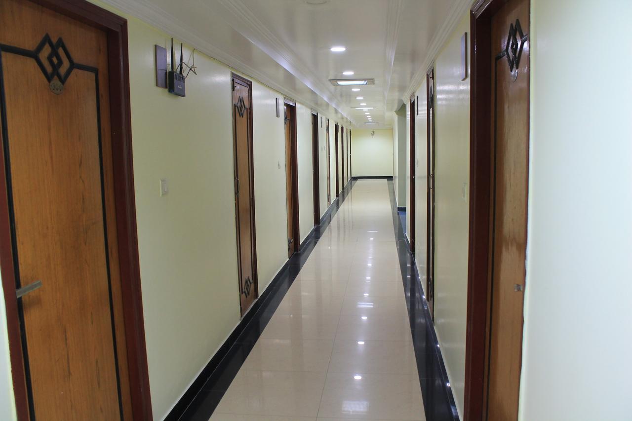 拉吉汉斯国际酒店 Bhāgalpur 外观 照片